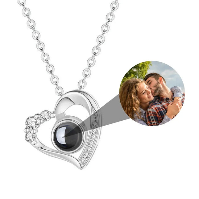 HeartfeltMemory™️ Personalized Photo Projection Necklace